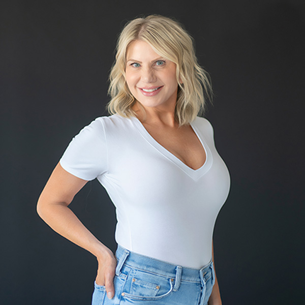 Lora Moon Styling