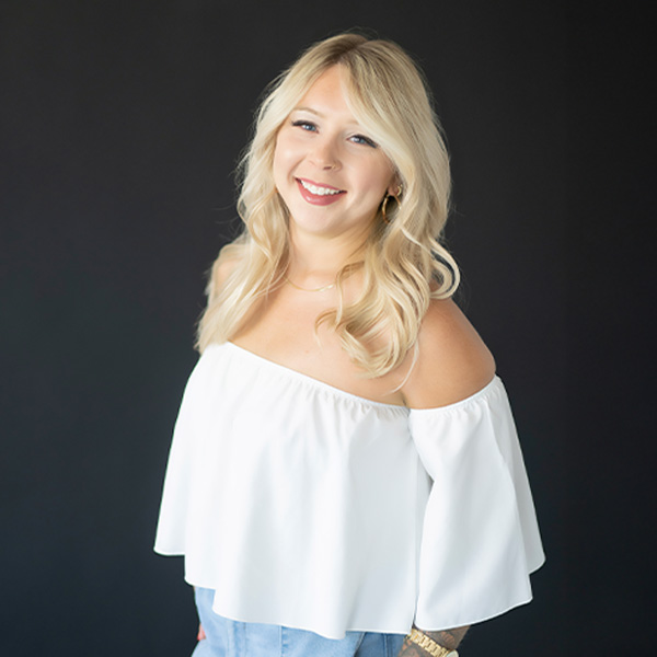 Lora Moon Styling